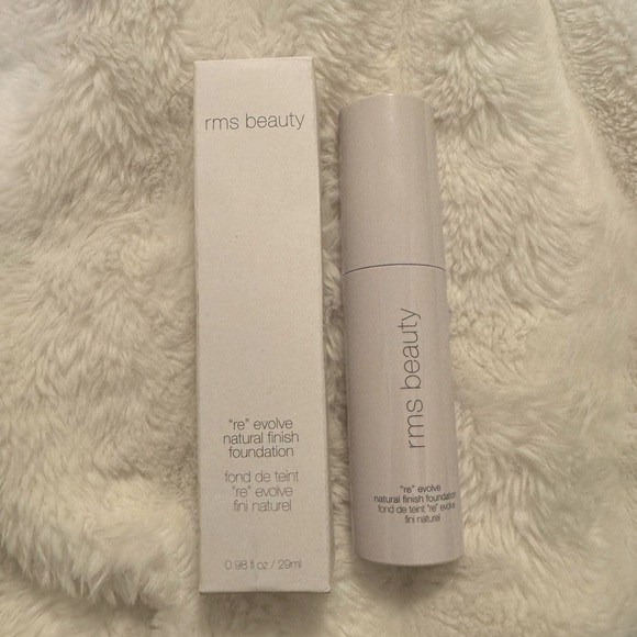 RMS Beauty Other - RMS Beauty ReEvolve Natural Finish Liquid Foundation Shade 00 Light Neutral